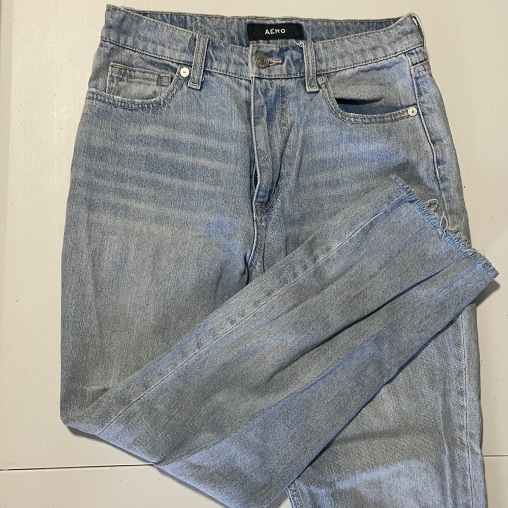 Aeropostale petite mom jeans